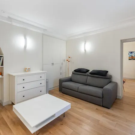 Apartment La Pepite Des Champs Elysees Paris