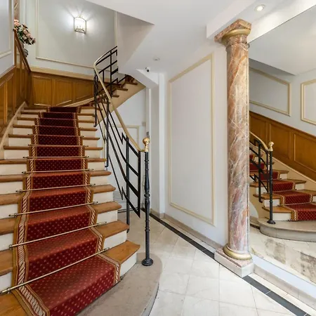 La Pepite Des Champs Elysees Apartment